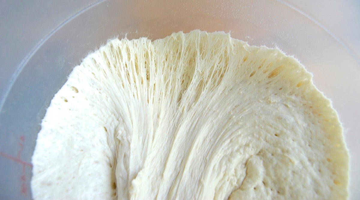 Freezing No-Knead Bread Dough via @kingarthurflour