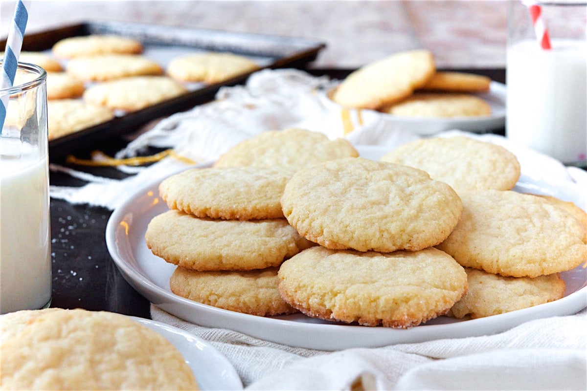 How to reduce sugar in cookies and bars via @kingarthurflour